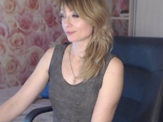 Fotografie RrredQueen Hey guys! I wish you a good mood! Lovense responds to Your tip. Show in the spy chat 1111, 769 total remains